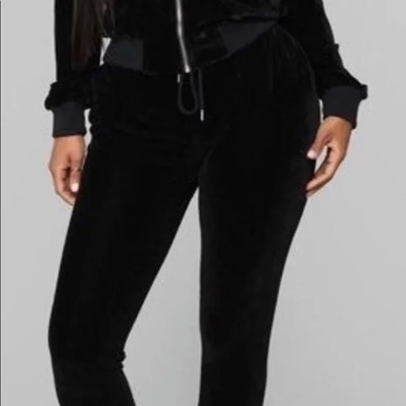 FASHION NOVA MATCHING SET - Picture 4 of 4